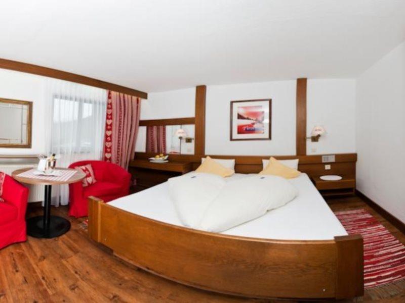 Haus Stefanie - Adults Only Hotel Seefeld in Tirol Ngoại thất bức ảnh