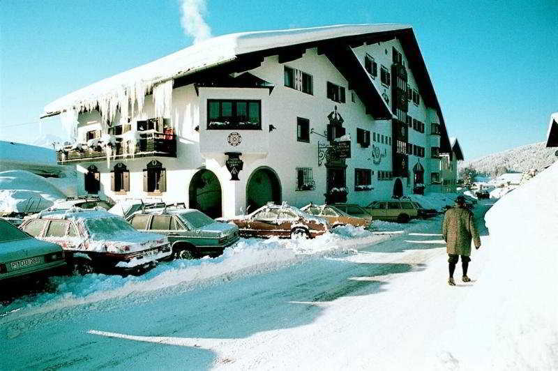Haus Stefanie - Adults Only Hotel Seefeld in Tirol Ngoại thất bức ảnh