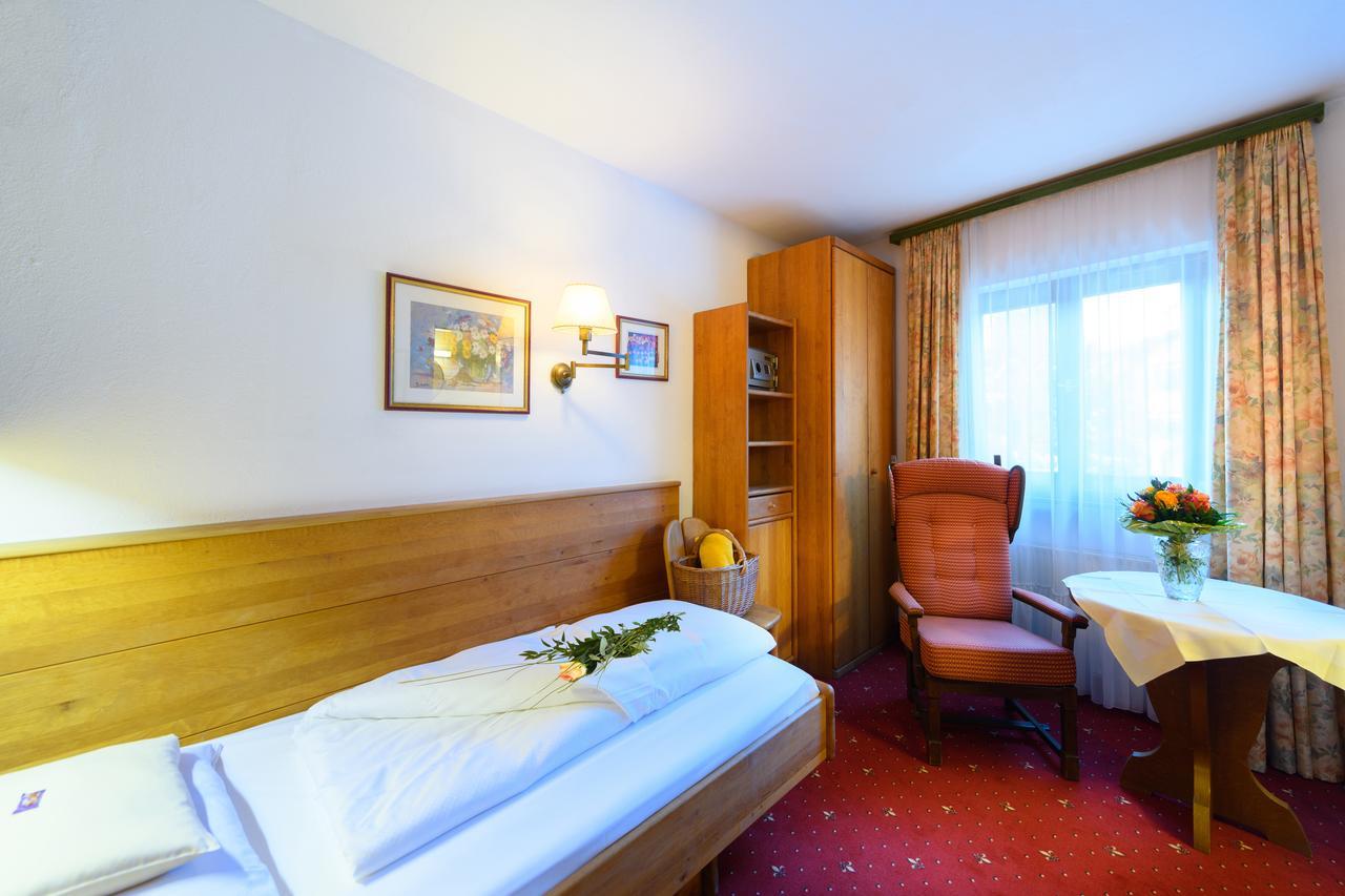 Haus Stefanie - Adults Only Hotel Seefeld in Tirol Ngoại thất bức ảnh