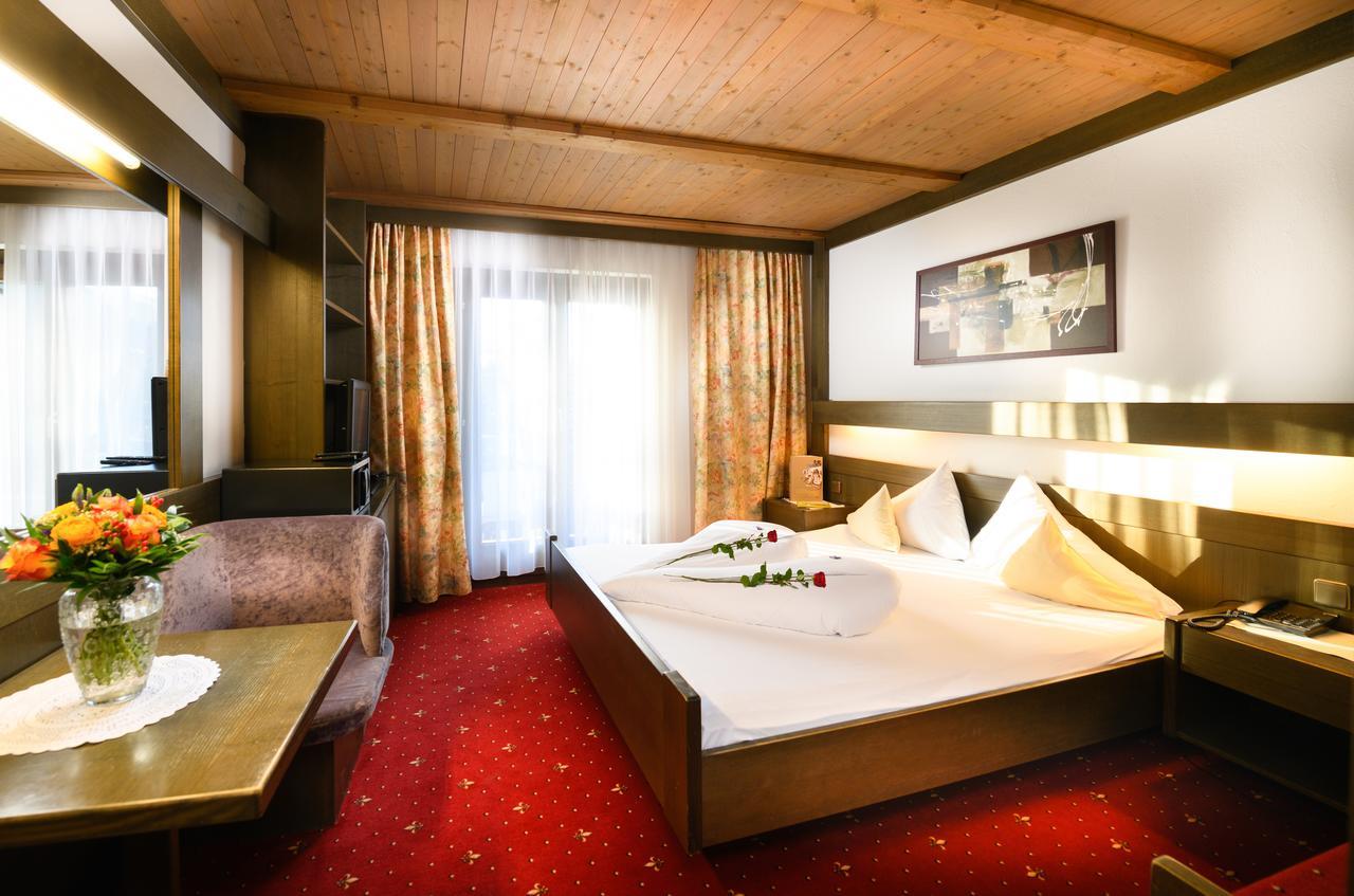 Haus Stefanie - Adults Only Hotel Seefeld in Tirol Ngoại thất bức ảnh
