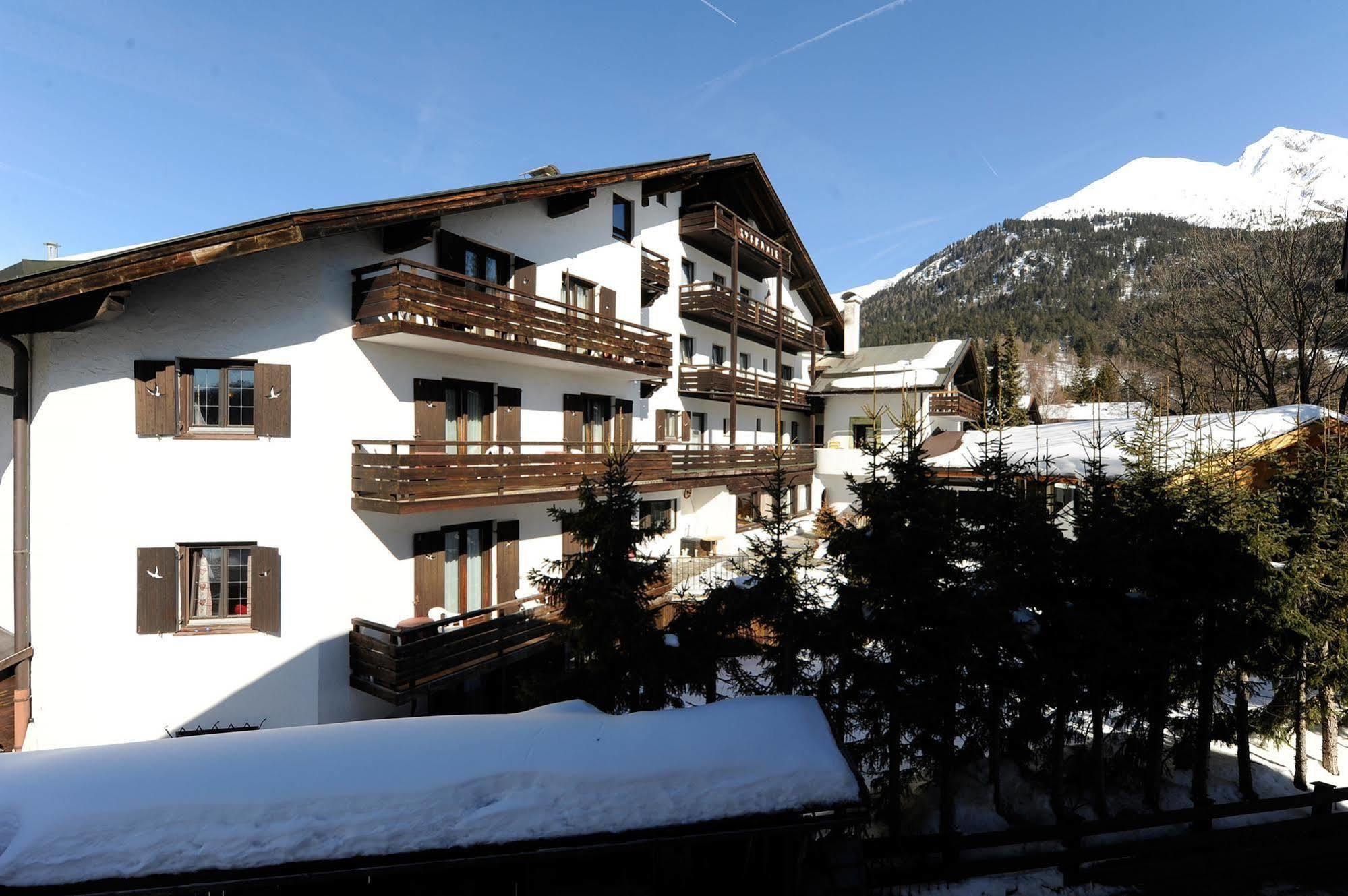 Haus Stefanie - Adults Only Hotel Seefeld in Tirol Ngoại thất bức ảnh